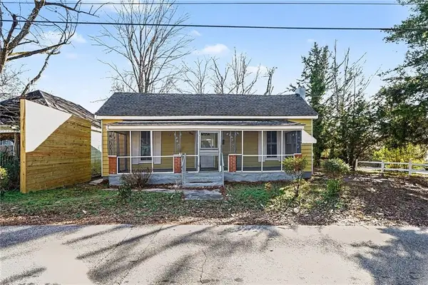 107 1st Street, Barnesville, GA 30204