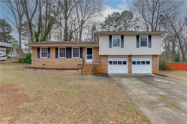 2792 Jordan Forest Trail, Lawrenceville, GA 30044
