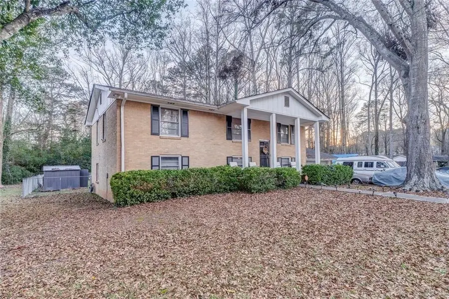 1607 Hillview Avenue, Jonesboro, GA 30236 - #3
