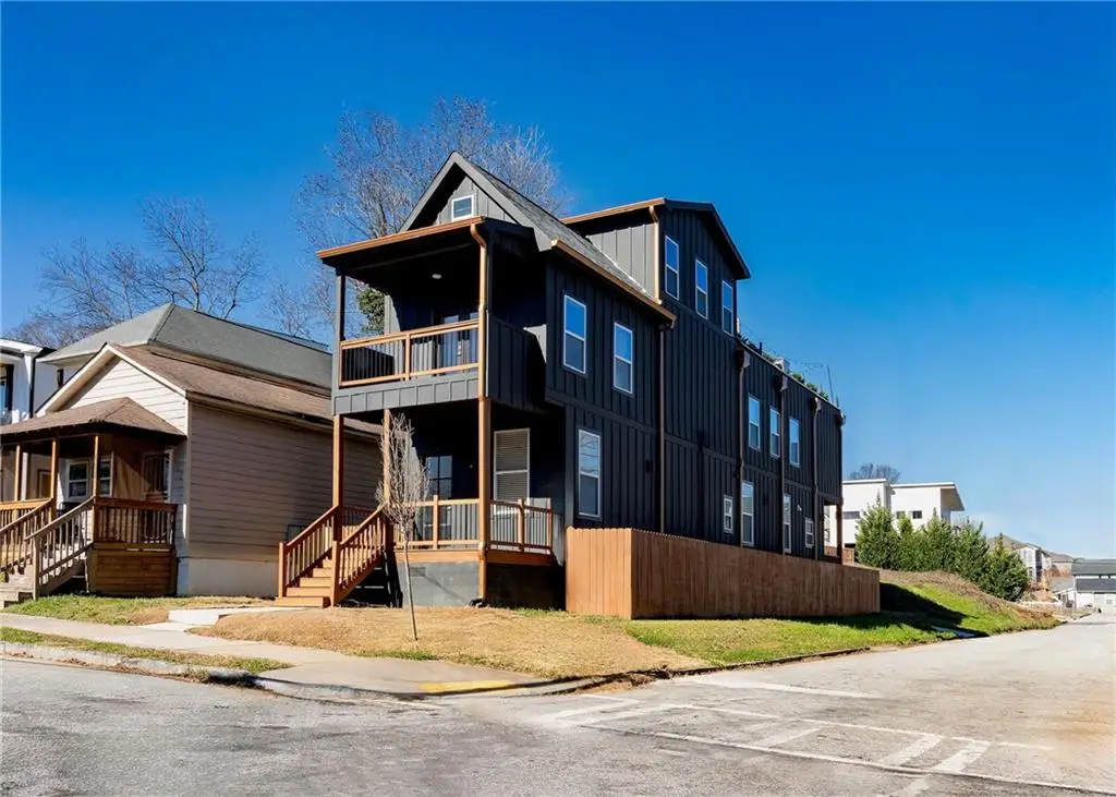 443 Mary Street Sw, Atlanta, GA 30310 - Image #1
