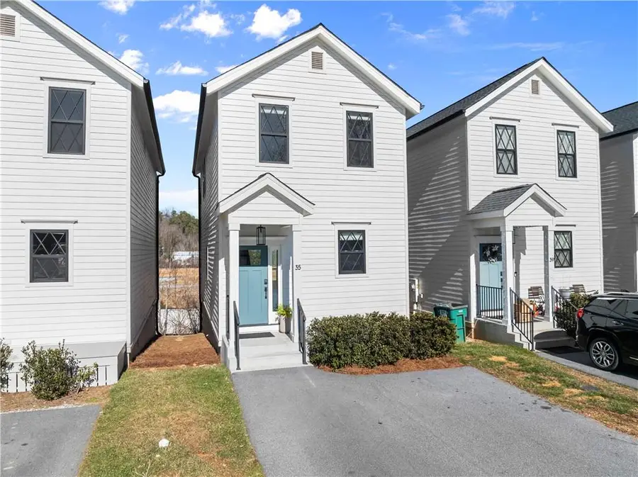 35 Cottonwood Street, Clayton, GA 30525 - #2
