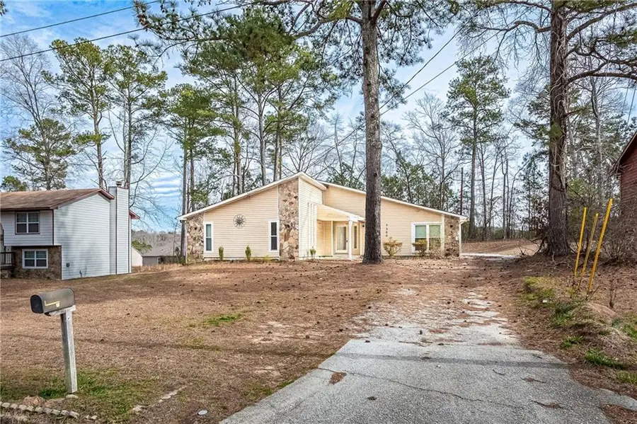 7300 Buck Creek Drive, Fairburn, GA 30213 - #2