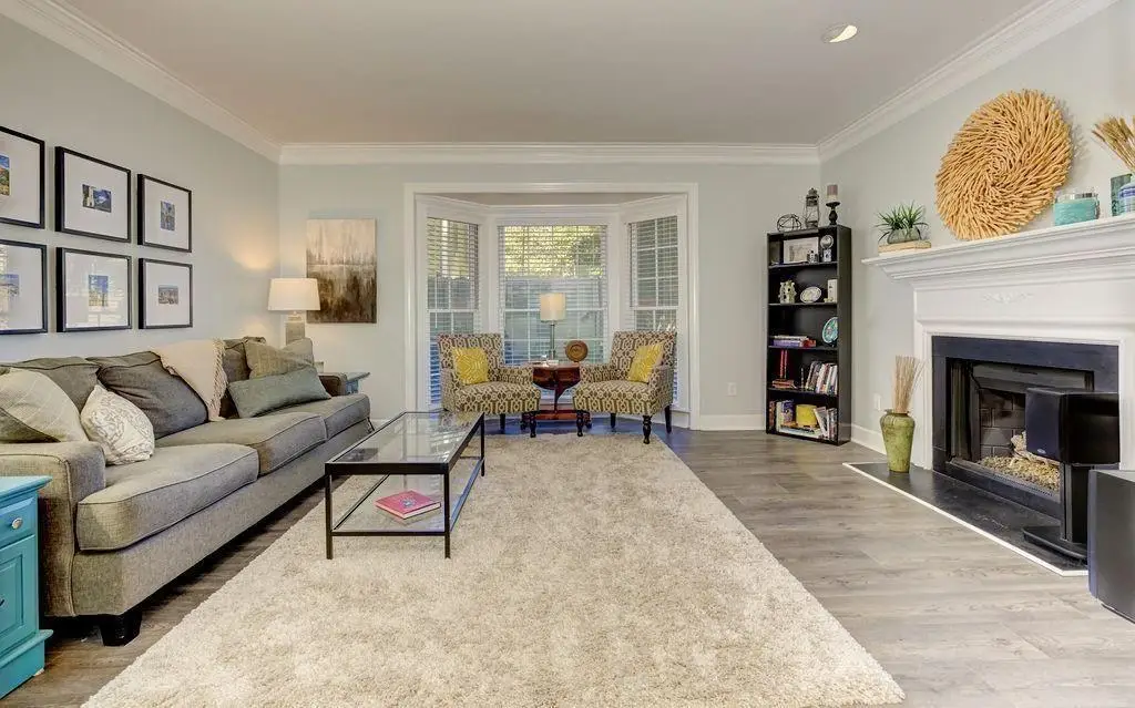 27 Mount Vernon Circle, Sandy Springs, GA 30338 - #1