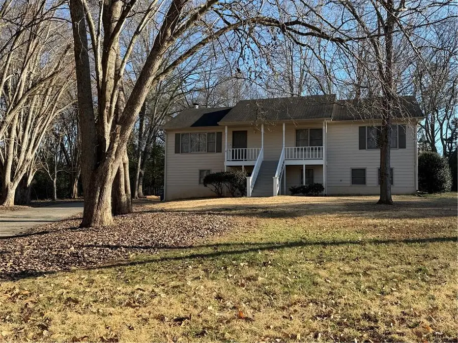 3056 Mill Falls Court, Duluth, GA 30097 - Image #2