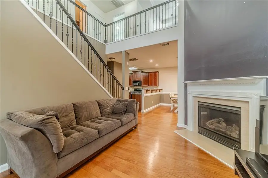 1150 Lake Point Way, Suwanee, GA 30024 - #3