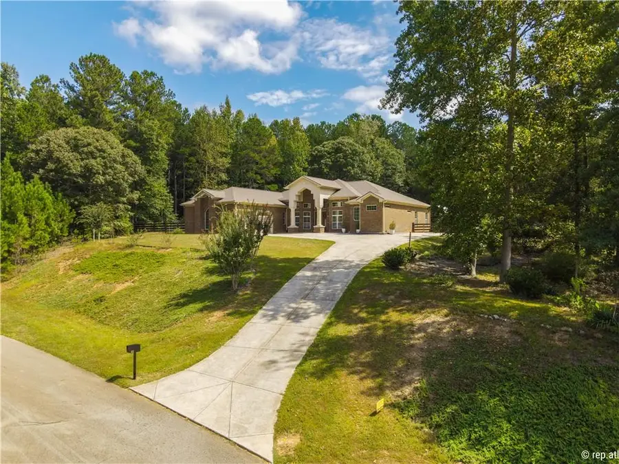 412 Trilium Trail, Pendergrass, GA 30567 - #2