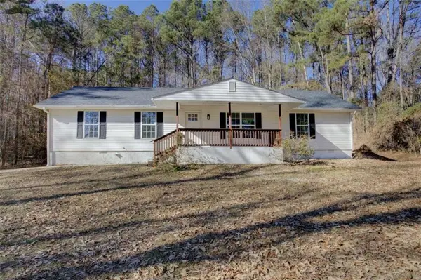 390 Rocky Point Road, Covington, GA 30014