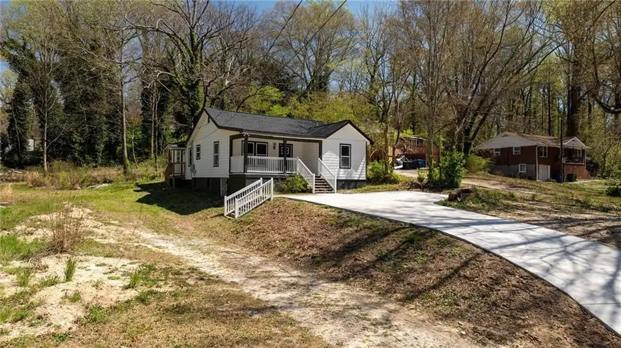 665 S Eugenia Place Nw, Atlanta, GA 30318 - Image #2