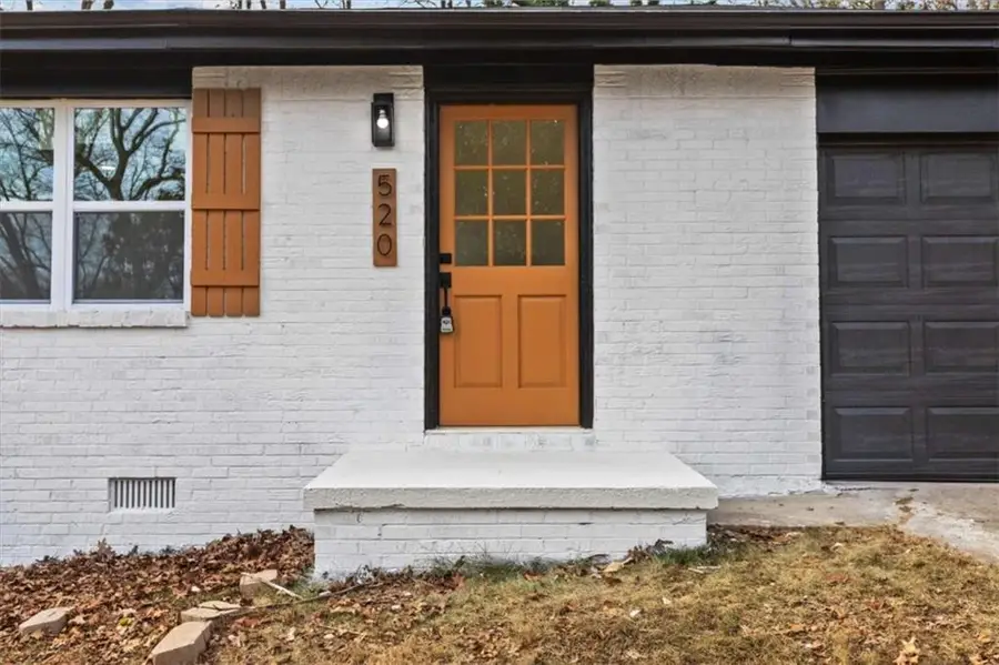 520 Stonewood Drive, Stone Mountain, GA 30087 - #3