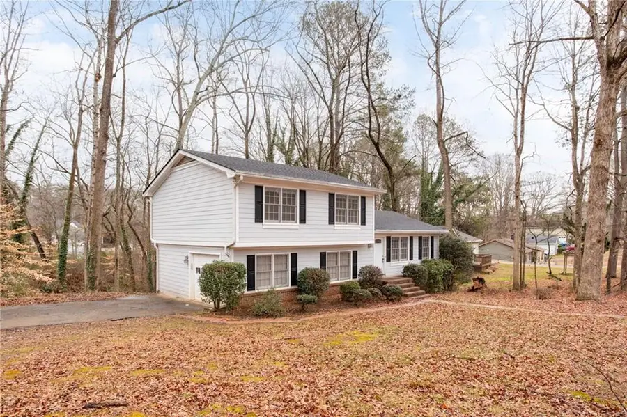 584 Fieldstream Way, Lawrenceville, GA 30044 - Image #2
