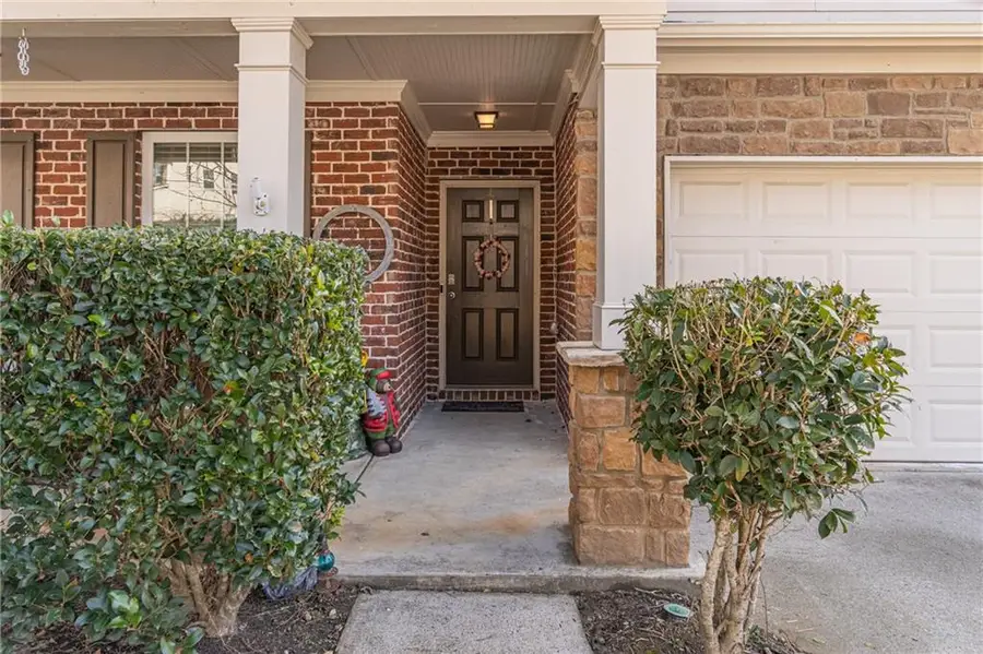 6821 Pierless Avenue, Sugar Hill, GA 30518 - Image #2