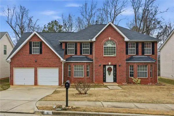 645 Wildboar Court, Fairburn, GA 30213