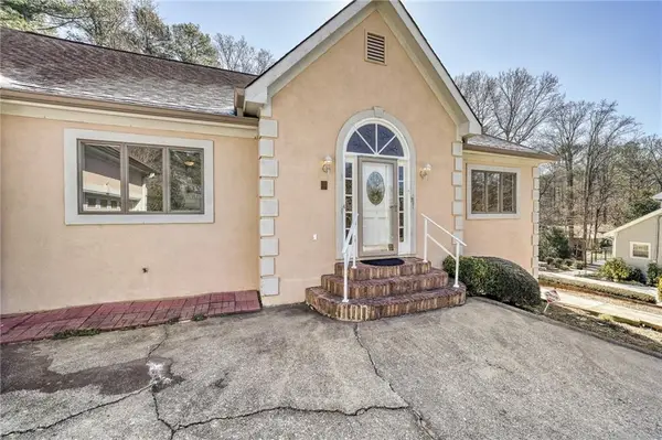 1522 Catherine Court, Suwanee, GA 30024