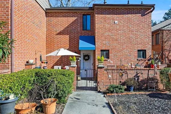 2279 Pernoshal Court, Dunwoody, GA 30338