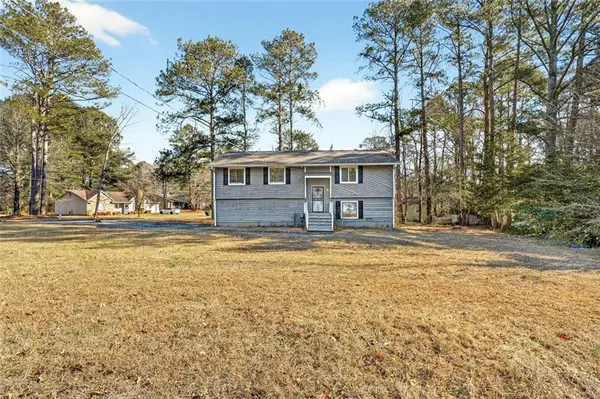 9218 River Chase Way, Jonesboro, GA 30238