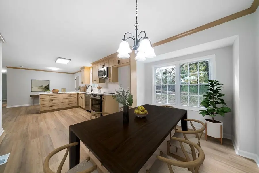 146 W Wedgewood Circle, Newnan, GA 30263 - Image #3