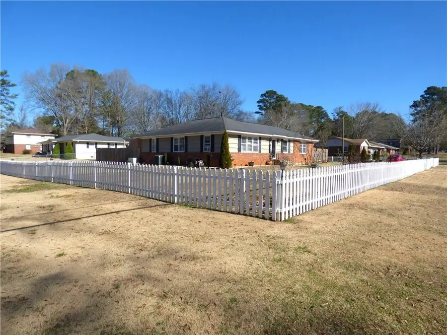 154 Jule Peek Avenue, Cedartown, GA 30125 - #2