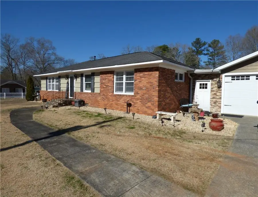 154 Jule Peek Avenue, Cedartown, GA 30125 - #3