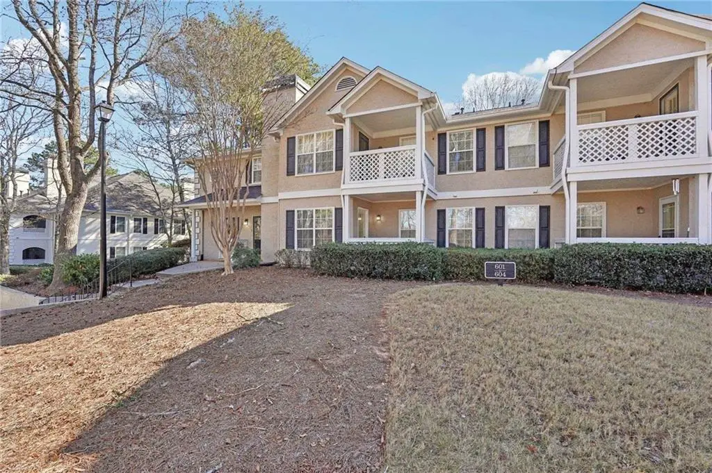 601 Peachtree Forest Ave, Peachtree Corners, GA 30265 - #1