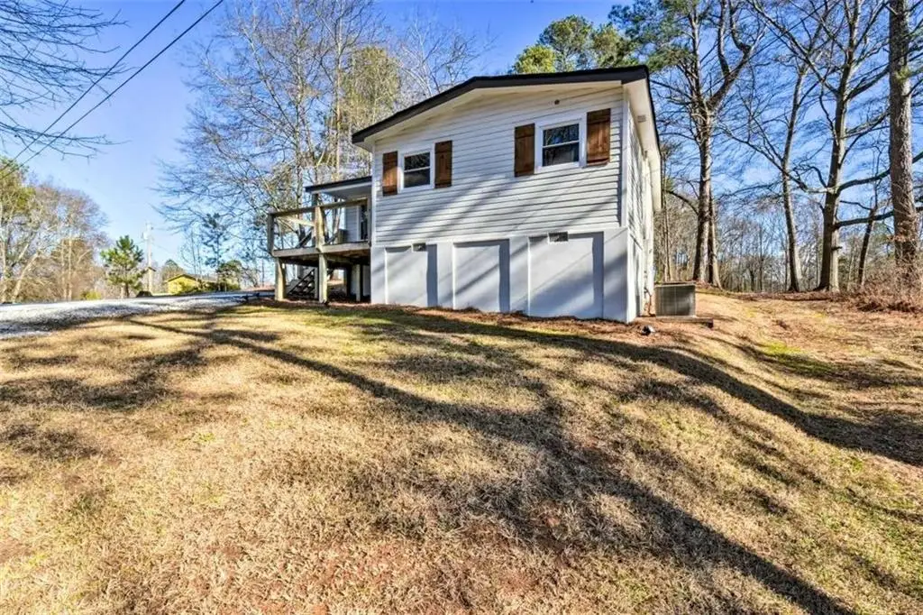 321 Pine Avenue, Commerce, GA 30529 - Image #1