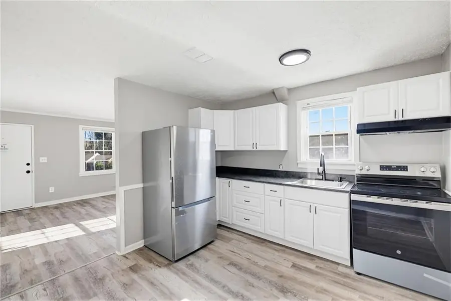 1789 Cahoon Street Sw, Atlanta, GA 30310 - Image #2