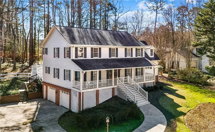 9570 Roberts Drive, Sandy Springs, GA 30350 - Image #3