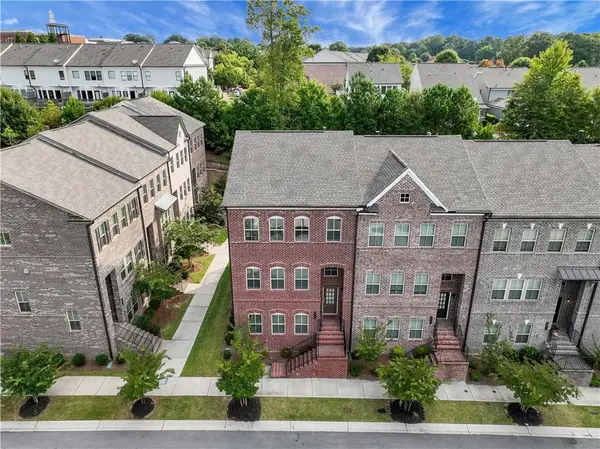 3715 Via Nuova Lane, Suwanee, GA 30024