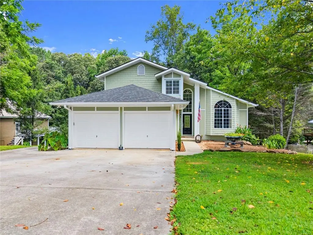 272 Indian Cove Drive, Dawsonville, GA 30534 - Image #1