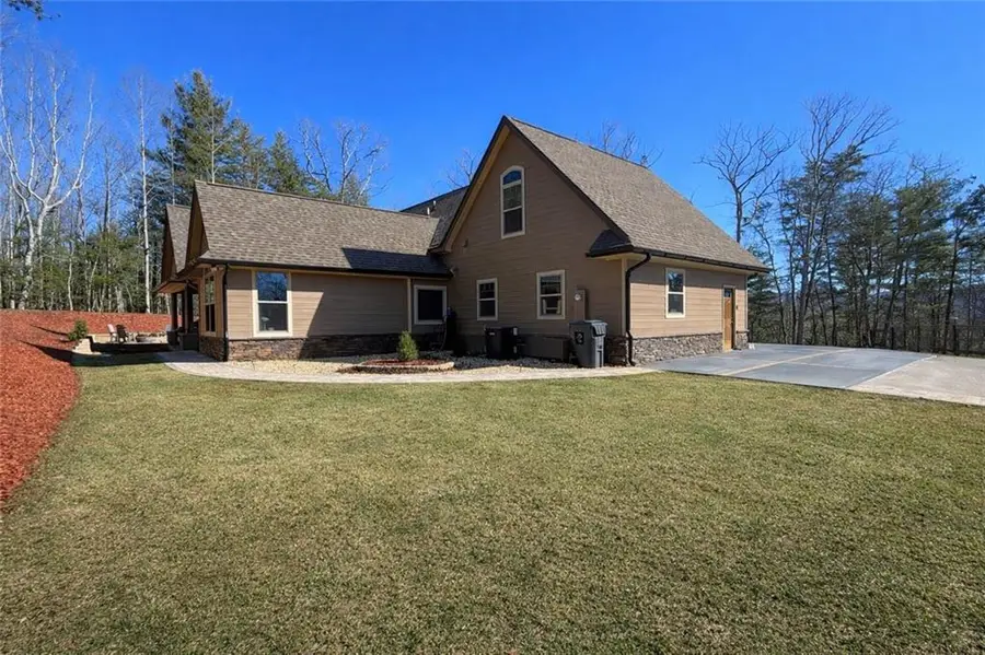 3331 Gumlog Road, Young Harris, GA 30582 - #2