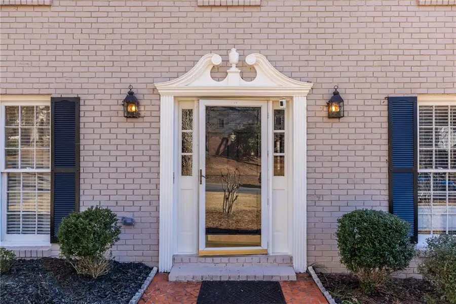 705 Springview Court, Roswell, GA 30076 - Image #3