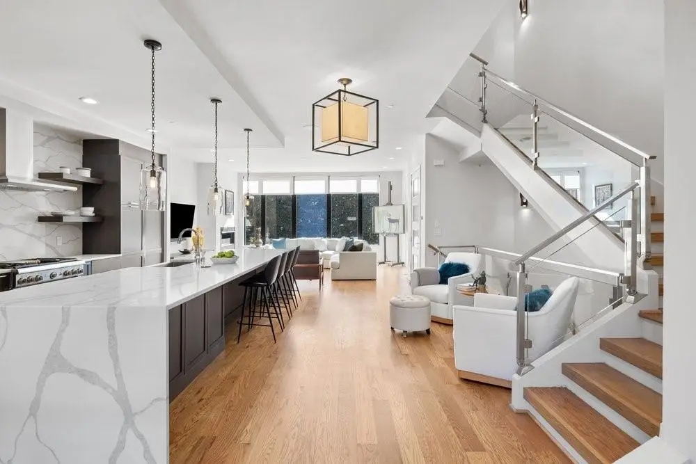 912 Lenox Boulevard Ne, Atlanta, GA 30324 - Image #1