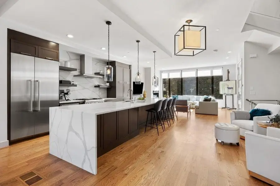 912 Lenox Boulevard Ne, Atlanta, GA 30324 - Image #2