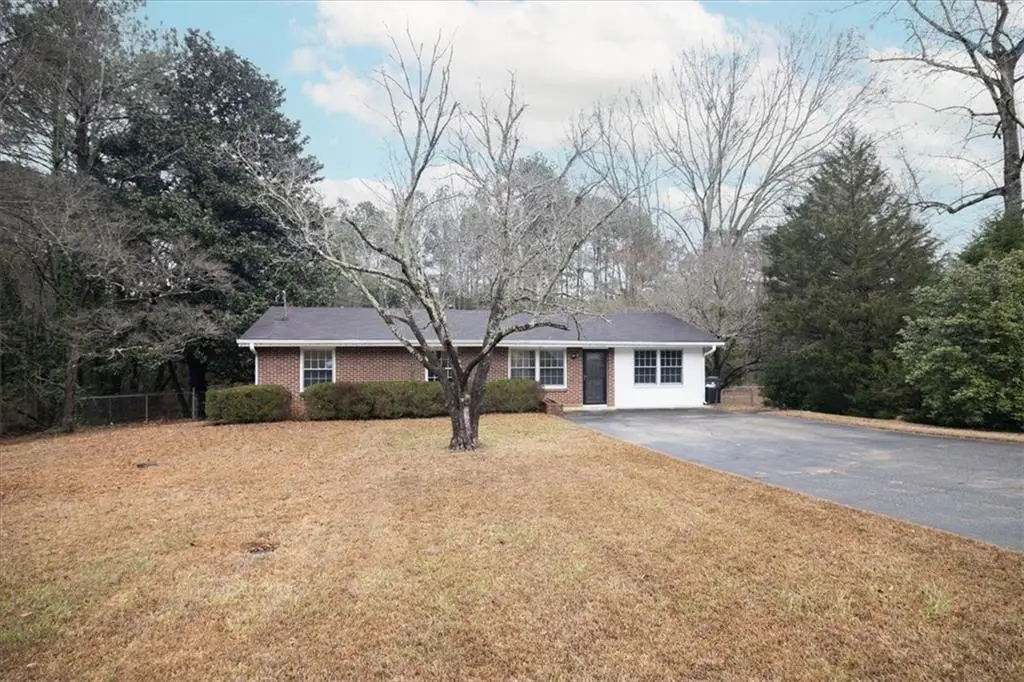 3541 Pinehill Circle, Acworth, GA 30101 - Image #1