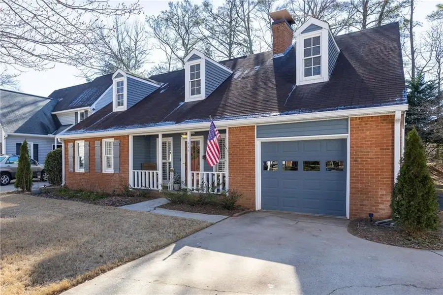 111 Roswell Green Lane, Roswell, GA 30075 - Image #2