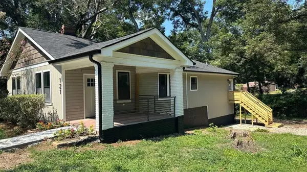 121 Orchard Street, Fairburn, GA 30213