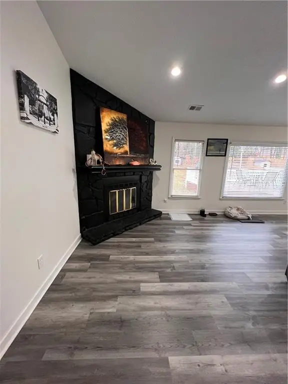 592 Allana Ct, Stone Mountain, GA 30087 - Image #3