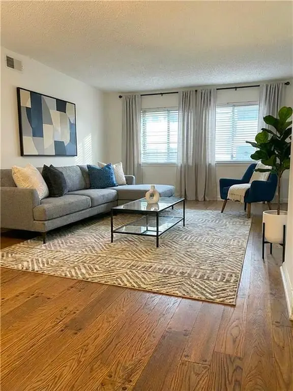 4266 Roswell Road Ne #K2, Atlanta, GA 30342