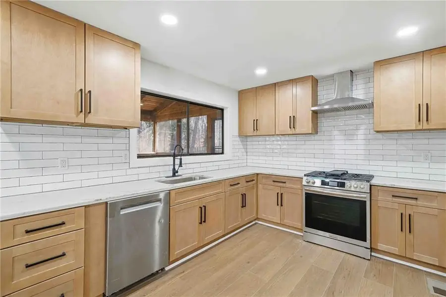 8975 Martin Road, Roswell, GA 30076 - Image #2