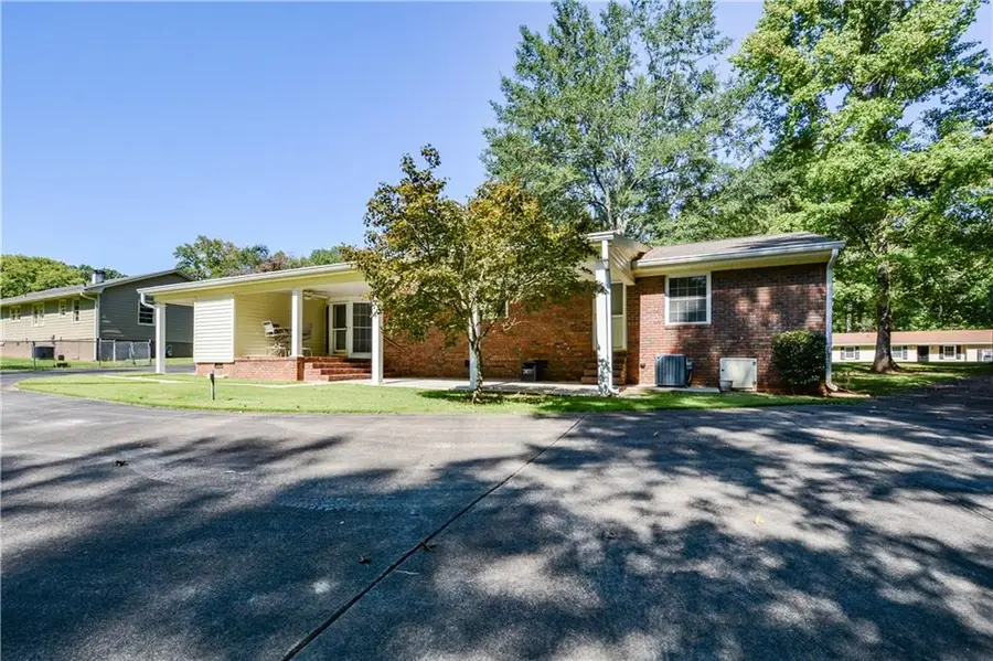 275 Beth Avenue, Jasper, GA 30143 - #2