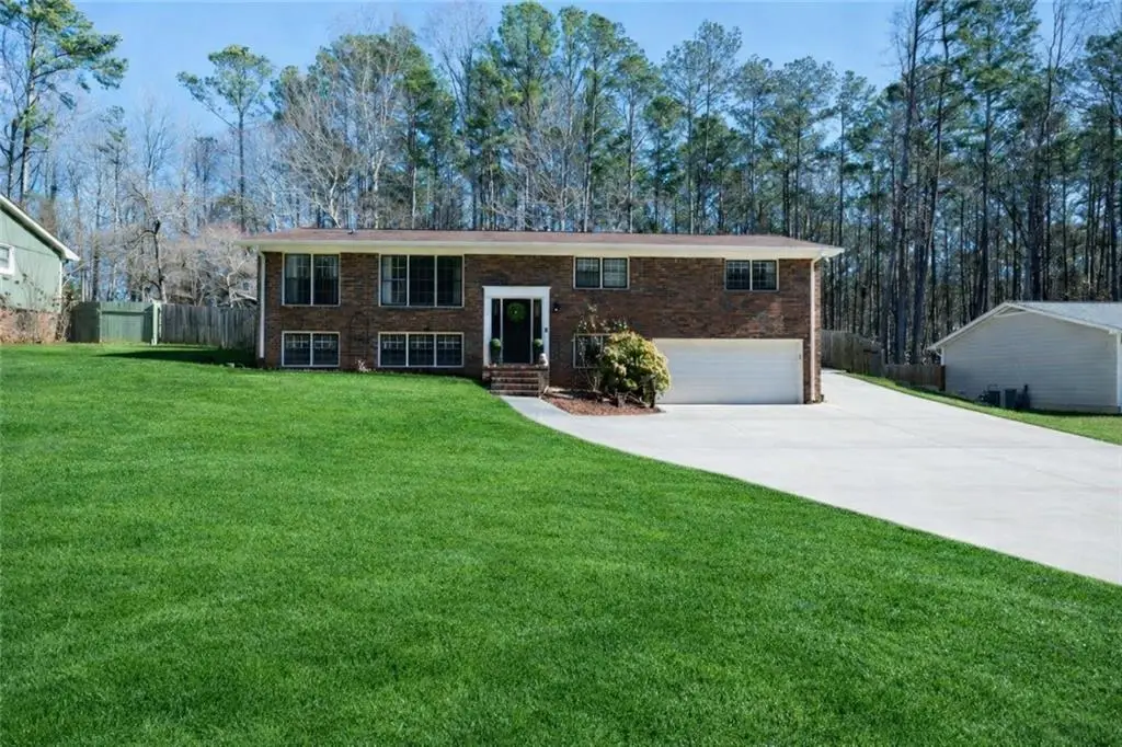 670 Teague Drive Nw, Kennesaw, GA 30152 - Image #1