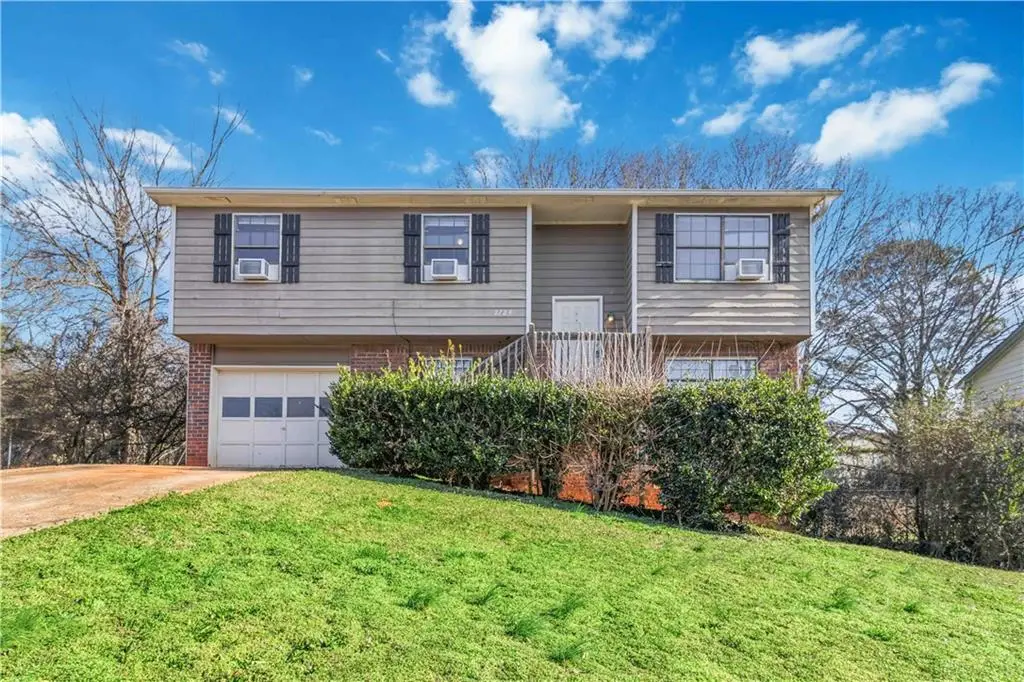 2724 Oxford Drive, Decatur, GA 30034 - Image #1