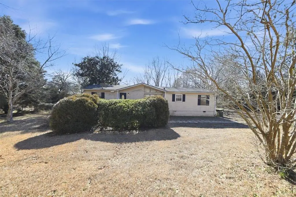 2415 Hi Roc Road Ne, Conyers, GA 30012 - Image #1