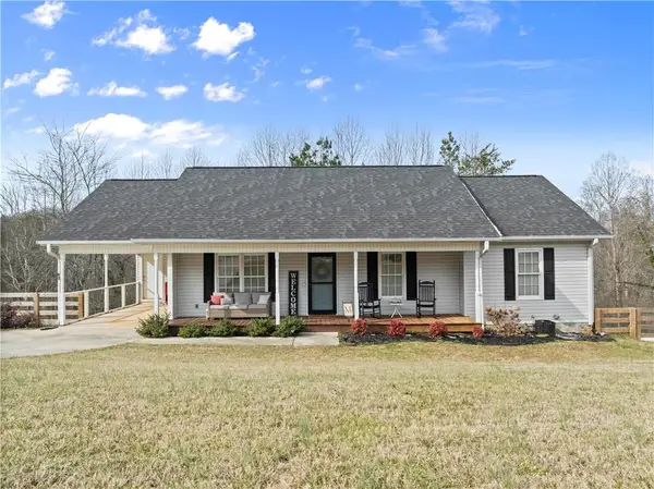 82 Clint Street, Cleveland, GA 30528