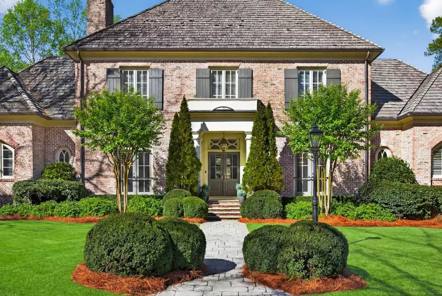 11 Leighton Court, Sandy Springs, GA 30327 - Image #3