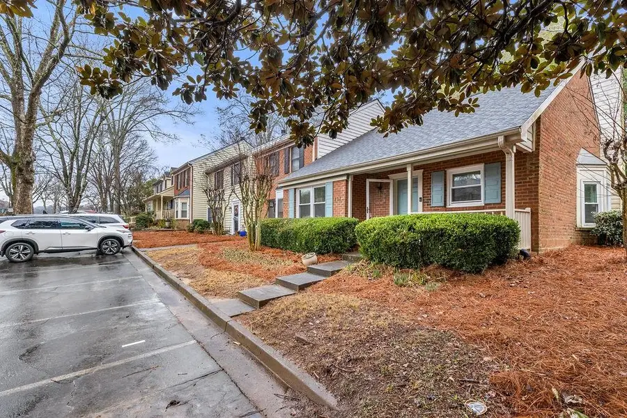 111 Teal Court, Roswell, GA 30076 - Image #2