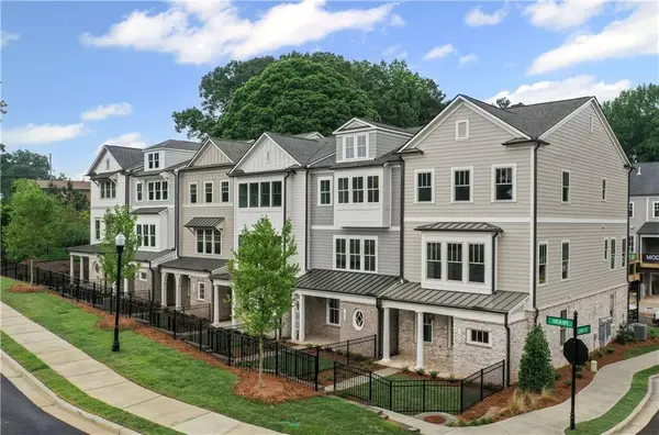 1976 Flying Scotsman Drive #8, Kennesaw, GA 30144