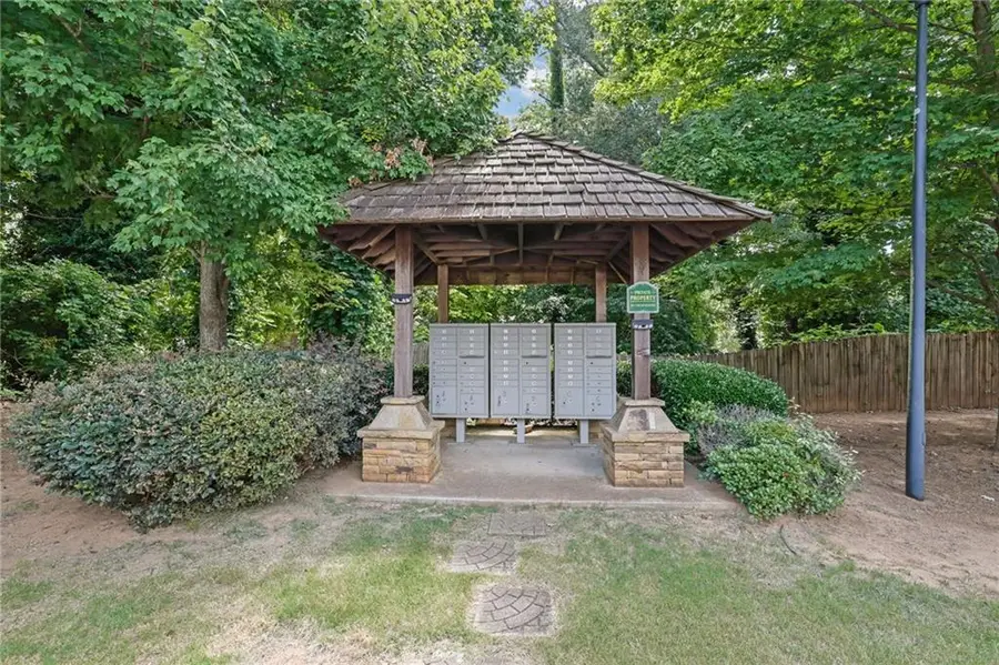 2896 Oshields Court Sw, Marietta, GA 30060 - Image #3