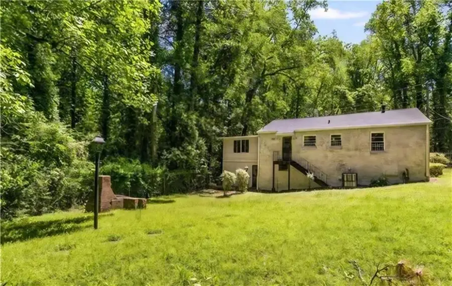 1827 Joseph E Boone Boulevard Nw, Atlanta, GA 30314 - #3