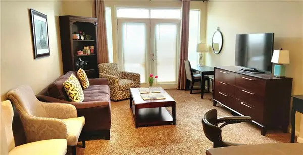 400 17th Street Nw #2437, Atlanta, GA 30363