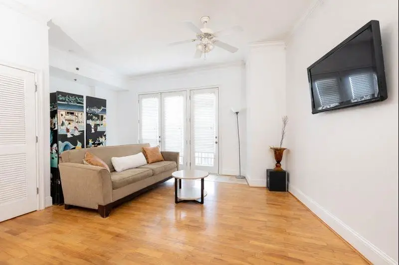 2277 Peachtree Road Ne #401, Atlanta, GA 30309 - Image #2